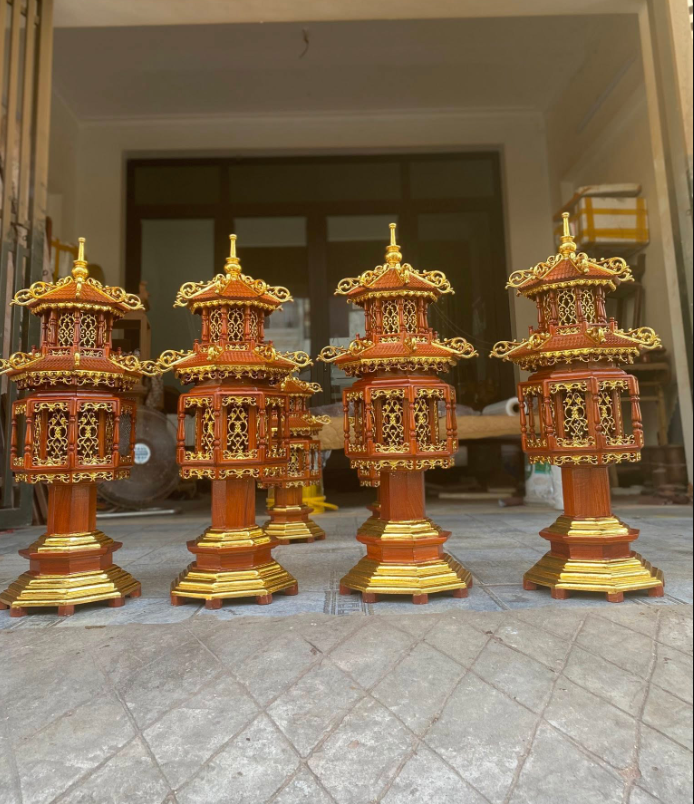 Đèn thờ tứ quý gỗ hương 2